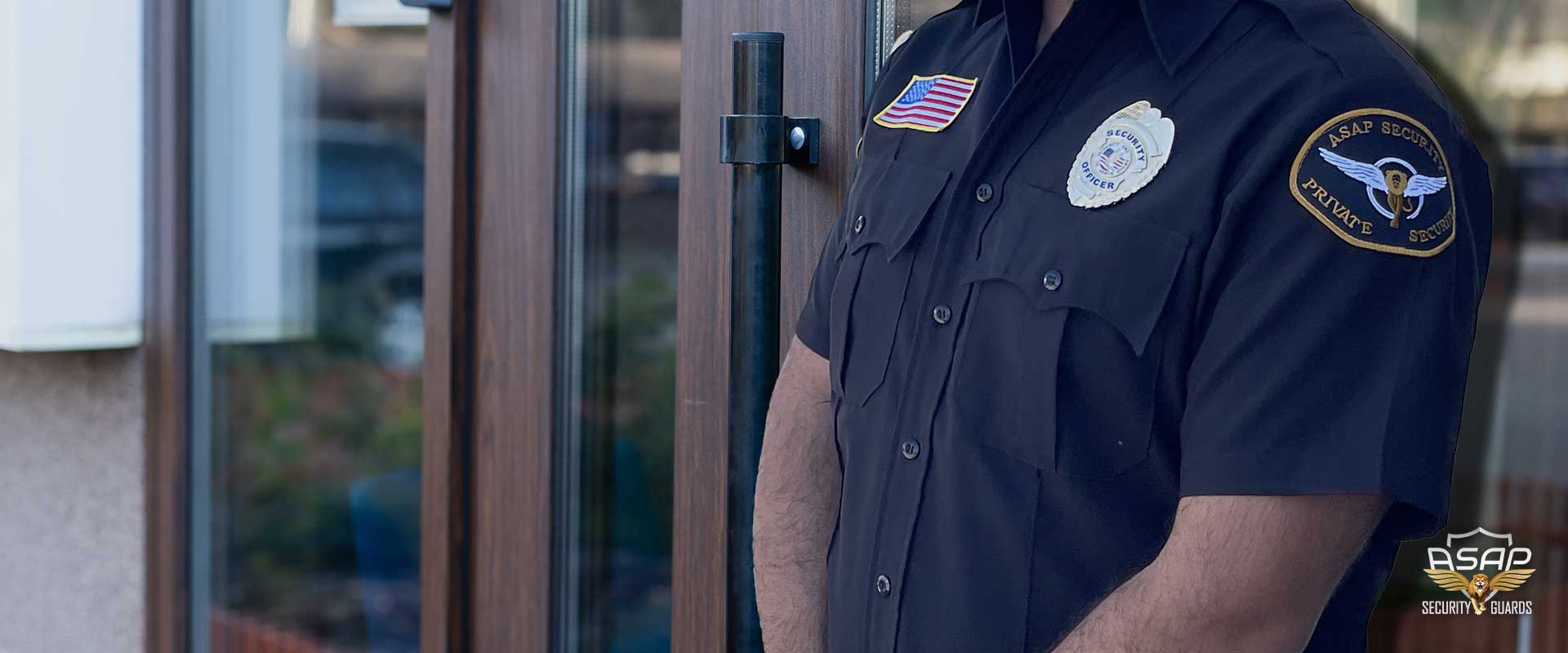 What is a corporate security guard?